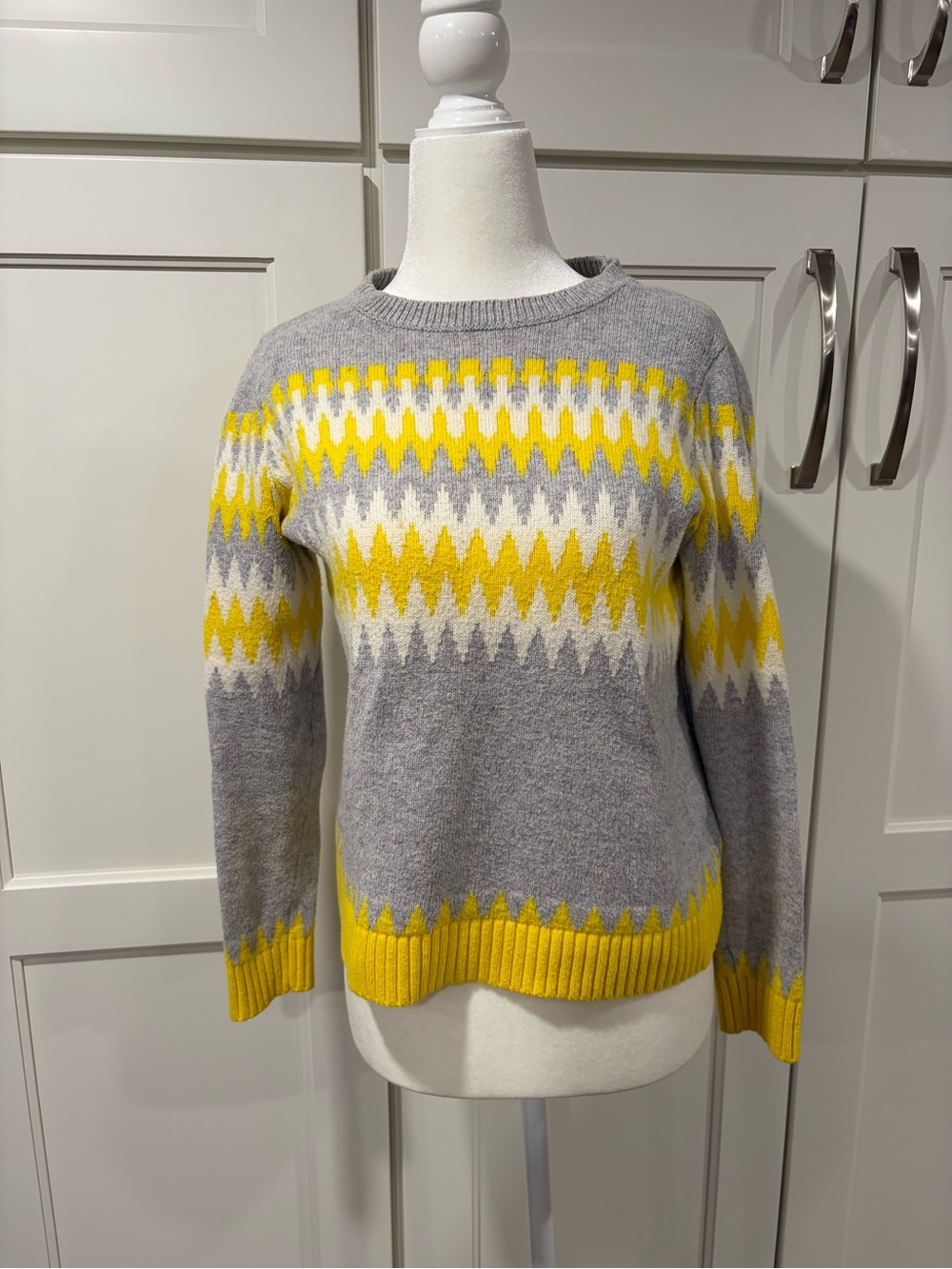 Talbots Gray and Yellow Zigzag Crewneck Sweater